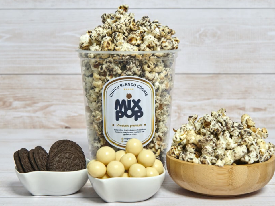 Mix Pop: Innovación en Snacks Saludables