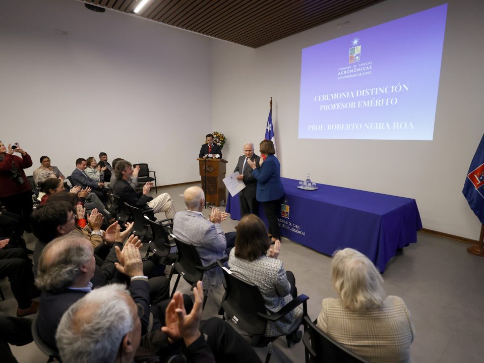 Presidente del Directorio de CeTA es reconocido como Profesor Emérito de la Universidad de Chile